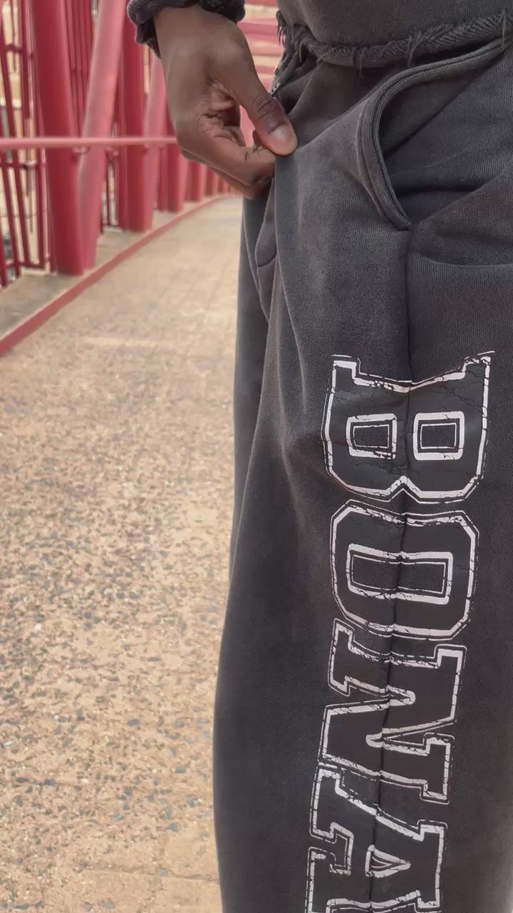 EST. 2025 SWEATPANTS